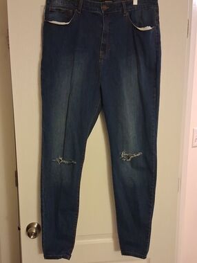 American Bazi Dark Blue Skinny Distressed Jeans (Size 2X)